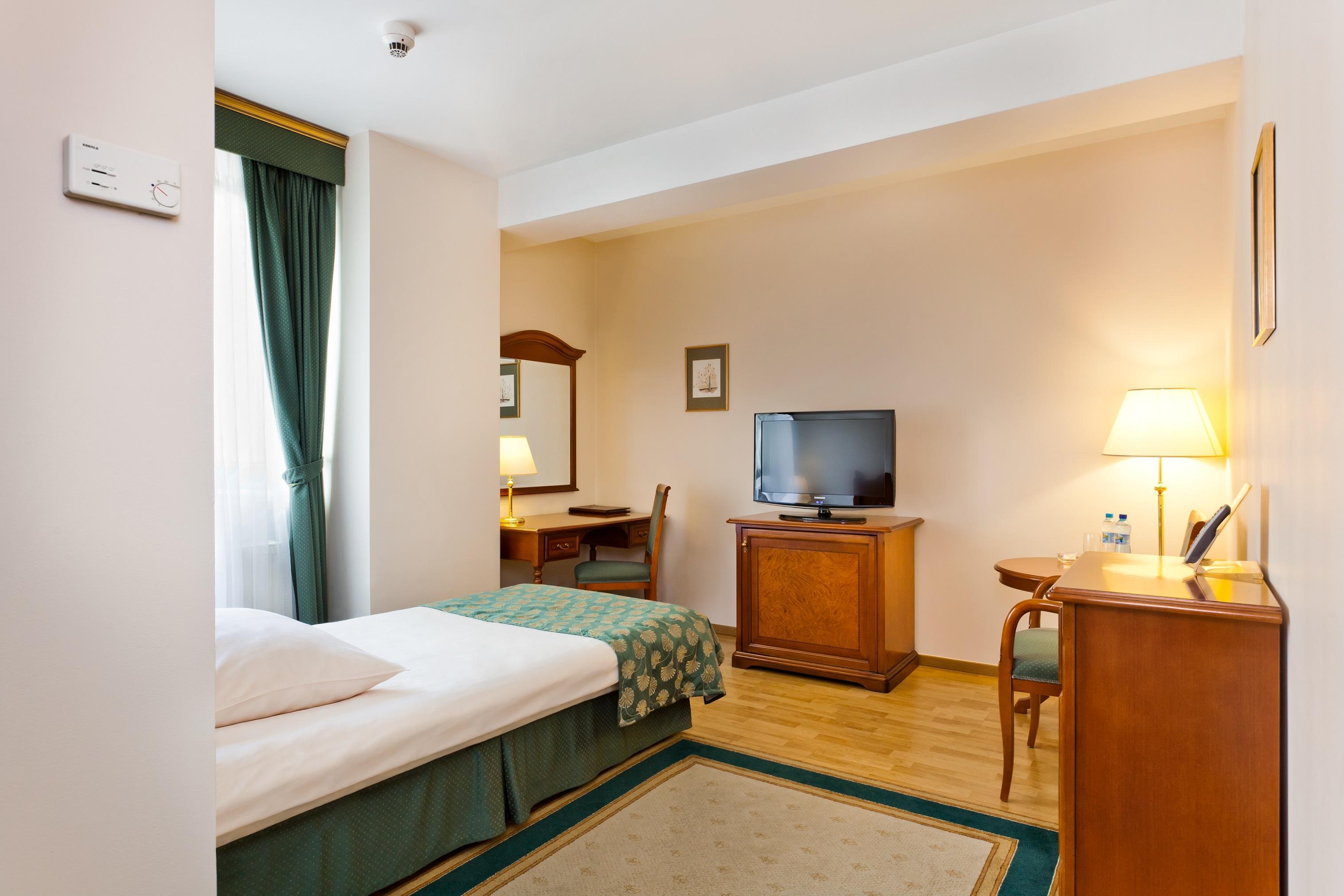 Hotel Qubus 4*