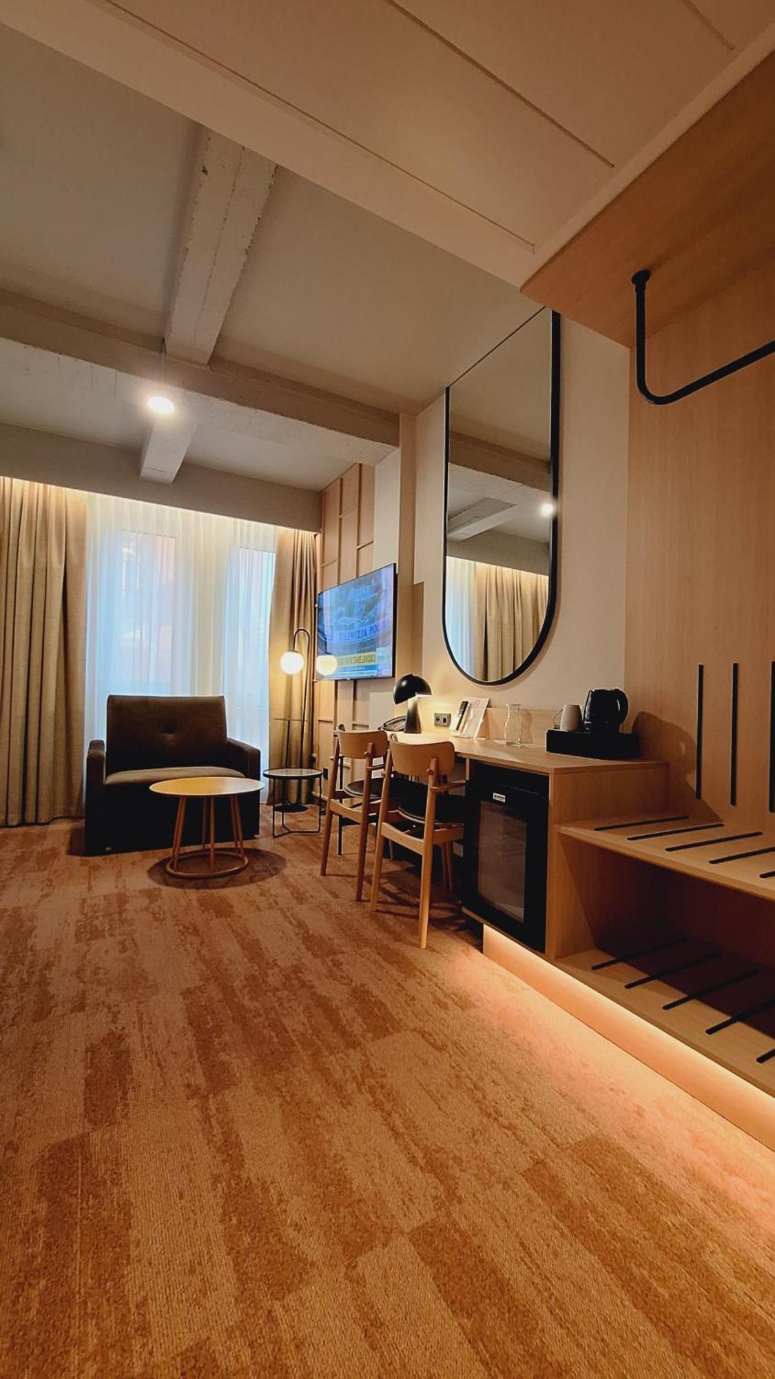 Qubus Hotel