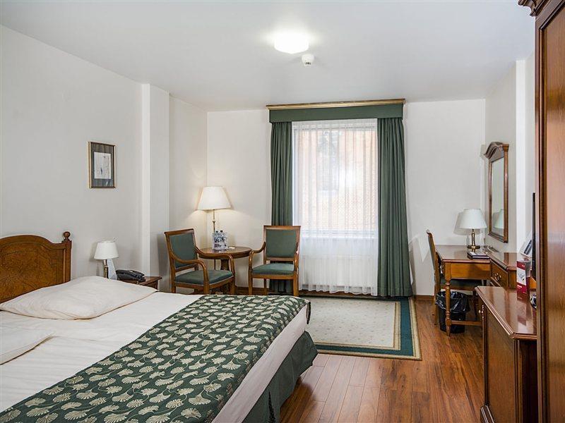 Hotel Qubus